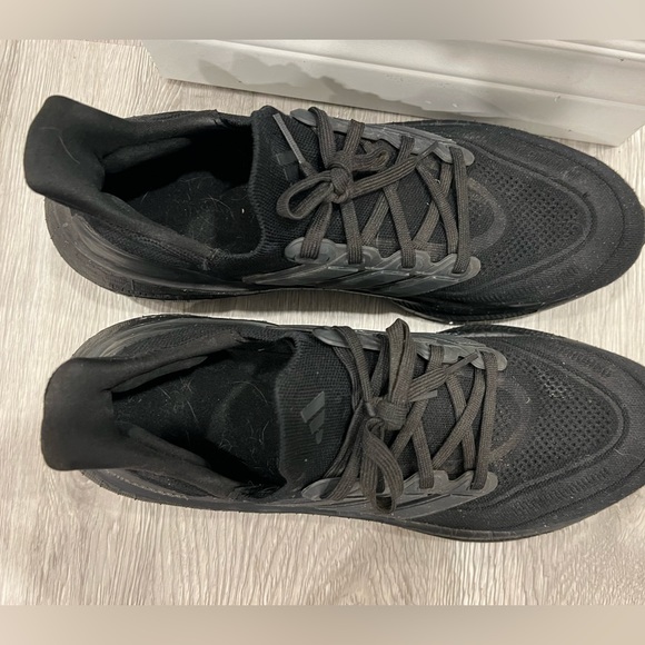 MENS ADIDAS ULTRABOOST LIGHT SOZE 11.5 - Picture 6 of 8